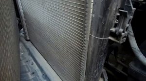 Обслуживание, чистка, мойка радиатора охлаждения и кондиционера Hyundai Solaris Accent и Kia Rio.