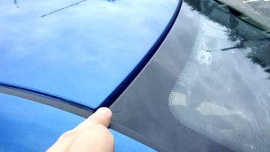 ЛАДА ГРАНТА FL первые сколы на кузове (