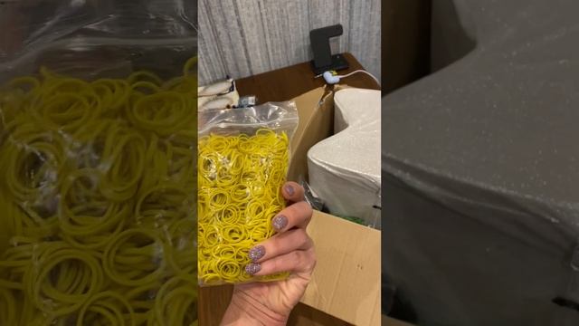 ￼Распаковка подарков, инструменты для груминга