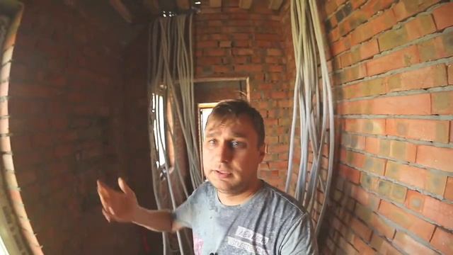 Установка электрощита, до штукатурки или после?