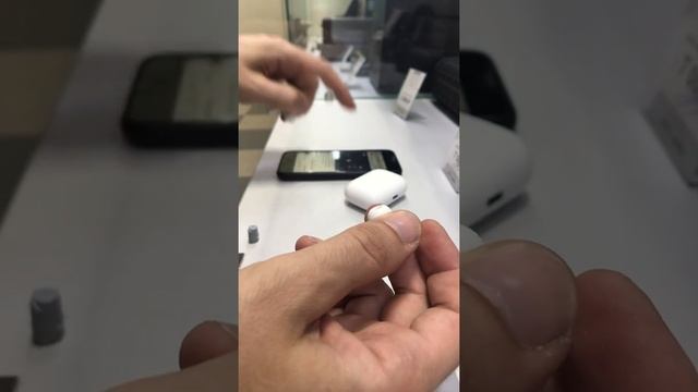 AirPods Pro смотреть онлайн