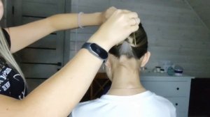 Простая и стильная прическа с крабиком за 1 минуту💝🩰🎀