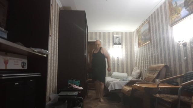 прогулка фермера с гантелей 25 кг смотреть онлайн