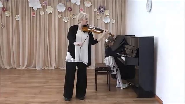 Гофман Ксения (фортепиано) Касаткина И.А. (скрипка) К М Вебер ВАЛЬС