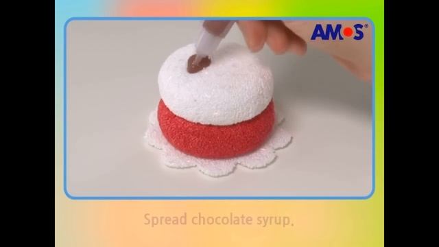 Брелок в форме пирожного из шарикового пластилина смотреть онлайн