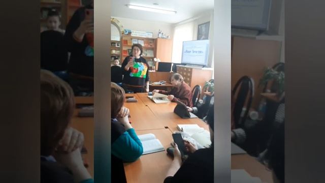 Литературно-поэтический час «Вне Земли» к 165-летию со дня рождения К. Э. Циолковского. ЭГМБ №1