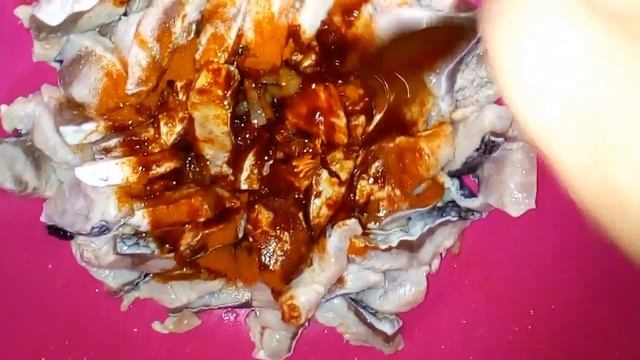 Хе из рыбы толстолоба по-корейски.Heh from silver carp in Korean.??