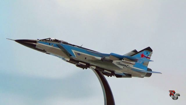 7. МиГ-31Б