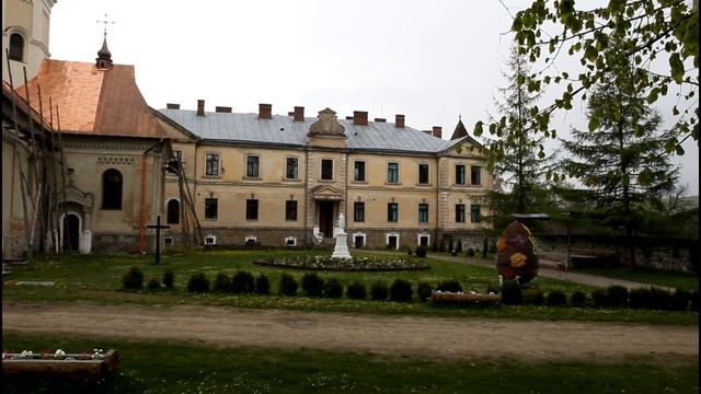 Лаврівський Святоонуфріївський монастир смотреть онлайн