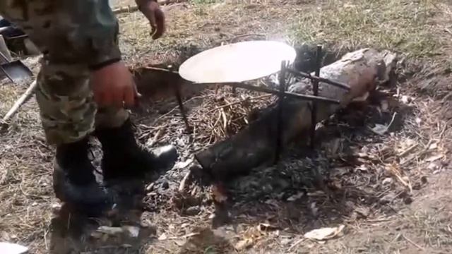 #огород, #картофельфри, #изба Сажаем огород, жарим картошку фри. смотреть онлайн