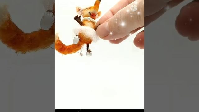 Миниатюрная вязанная лисичка смотреть онлайн