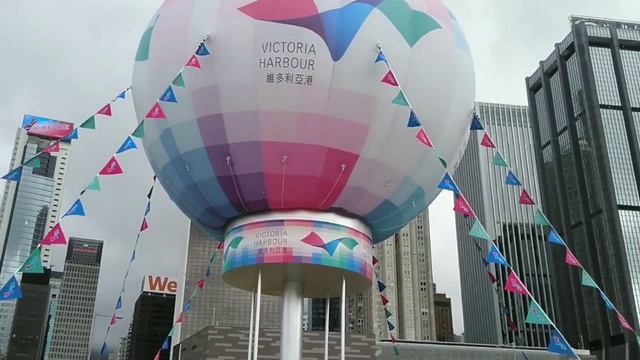 Hong Kong Attraction:Wanchai Harbour chill.