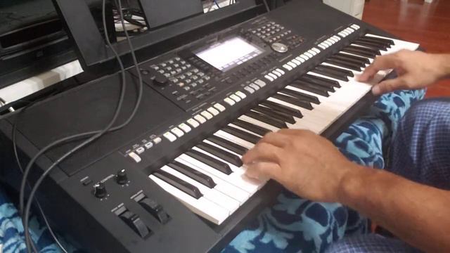 I can't help falling in love with you. (with Yamaha keyboard and saxophone voice.) смотреть онлайн