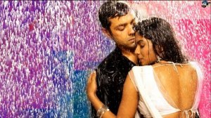 В сети появилось сенсационное видео Акшая Кумара и Приянки Чопры спустя 17 лет!