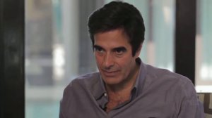 David Copperfield teaches you a Magic Trick!