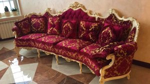 Королевский диван