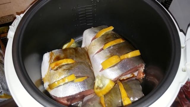 Как вкусно и просто приготовить рыбу в мультиварке. Горбуша с лимоном в соевом соусе смотреть онлайн