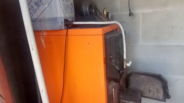 Горелка SlaVon для твердотопливного котла на отработке на масле. смотреть онлайн