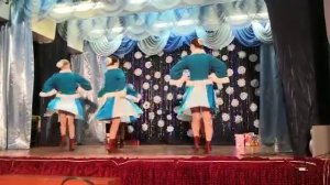 Танец _Потолок ледяной_ ❄.mp4