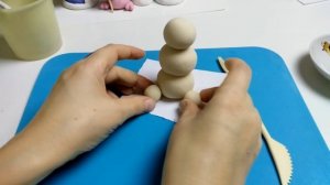 Лепим Снеговика из соленого теста. Лепим с детьми.