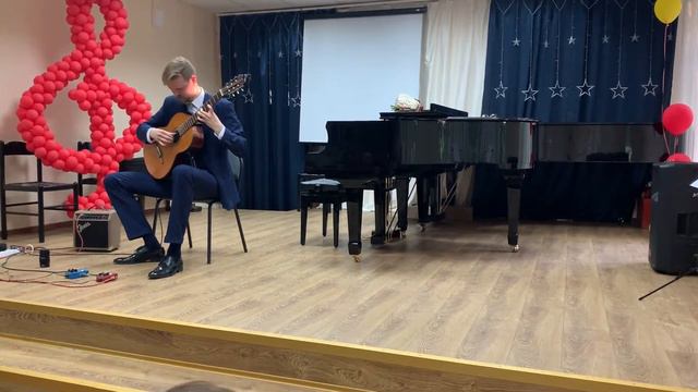 Sols D'Ieze - Roland Dyens (Performed by Maxim Kirikov)