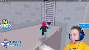 ЗАШЛИ в КОМПЬЮТЕРНЫЙ КЛУБ, А ТАМ ТАКОЕ! ПОБЕГ в Roblox!