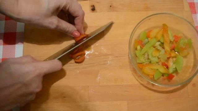 Блюда к посту. Перец ,фаршированный овощами