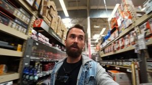 Строительство ремонт и отделка в США работаю хэндименом в Америке Работаем на стройке в США