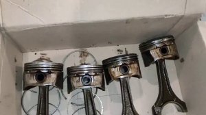 Сняли голову с двигателя Т18SED, часть 3, обзор блока, поршней поддона