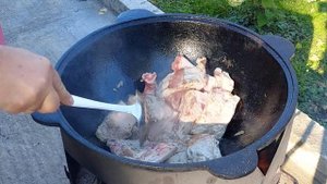 ГОТОВЛЮ СВИНЫЕ РЕБРА С ОВОЩАМИ В КАЗАНЕ?