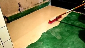 Самовыравнивающая смесь для пола. Щетка и смекалка.