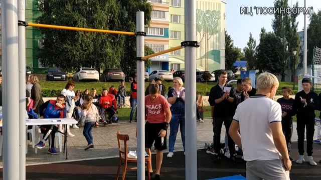 В Камских Полянах впервые состоялись соревнования по уличной гимнастике «Street Workout» смотреть онлайн