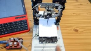 Мини плоттер из DVD приводов на базе Arduino / mini plotter