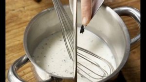 Ванильный соус. Сладкий сливочный соус.