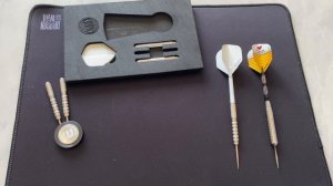 Winmau Archangel. Распаковка и первый взгляд на дротики.