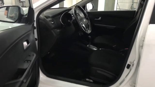 Видеопрезентация автомобиля с пробегом KIA RIO