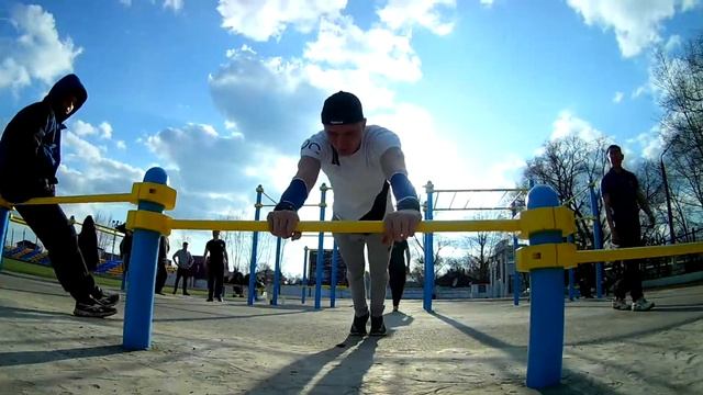 Отжимания за голову смотреть онлайн