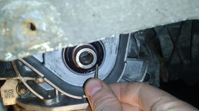 Замена переднего сальника коленвала на 21126, 21127 моторе смотреть онлайн
