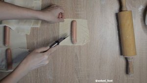 СОСИСКИ В ТЕСТЕ, ИЗ СЛОЕНОГО ТЕСТА, СОСИСКИ В СЛОЕНОМ ТЕСТЕ, РЕЦЕПТЫ И ВЫПЕЧКА