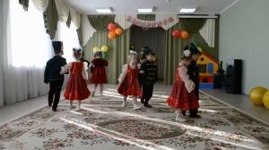 Аты-баты шли солдаты