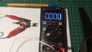 Простой ограничитель тока на LM317 и проволочном резисторе 47 ом