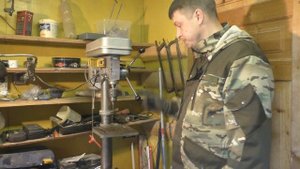 Обзор на KINZO 8E116 сверлильный станок