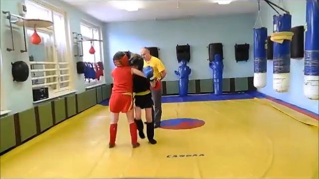 Тренировки по саньда в Центре ФП и СЕ "Чемпион" г.Чебоксары. руководитель.тренер Ильина Г.В. смотреть онлайн