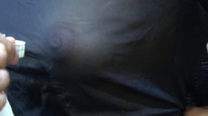 Breast examination, breast sensitivity and areolar reflex. Exploración mamaria, sensibilidad  pecho