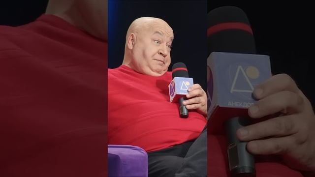 Игорь Маменко с анекдотом про лётчиков! Смотри все выпуски в нашей группе в ОК #анекдотшоу