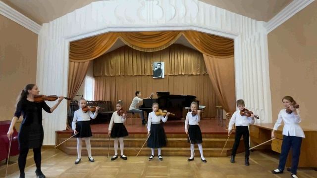 Ансамбль скрипачей, младшая группа ДМШИ №11 New смотреть онлайн