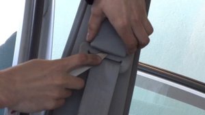 Установка рейлингов с разбором салона на Mazda Demio (Ford Festiva Mini Wagon)