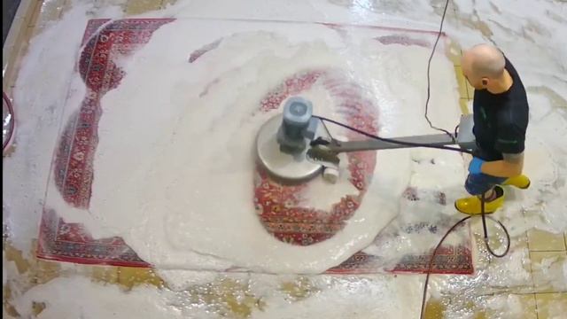 Неожиданно приятный результат стирки шерстяного ковра/ An Unexpectedly Pleasant Wash On A Woolen Ru