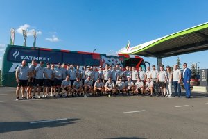 Игроки хоккейного клуба «Ак Барс» посетили АЗС «Татнефть»