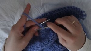 ПРОСТОЙ СВИТЕР СПИЦАМИ | вязание для начинающих